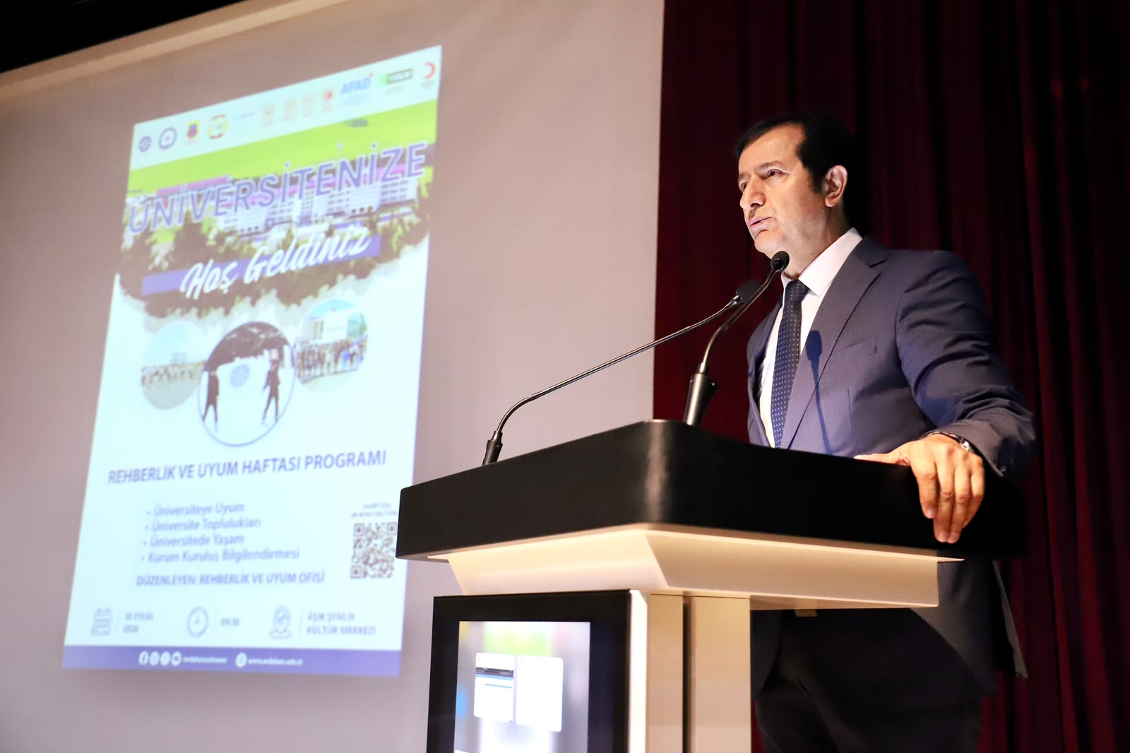 Ardahan Üniversitesi 2026-2027 Akademik Yılı Yeni Öğrencilerini "Rehberlik ve Uyum Haftası Programı" Etkinliğiyle Karşıladı