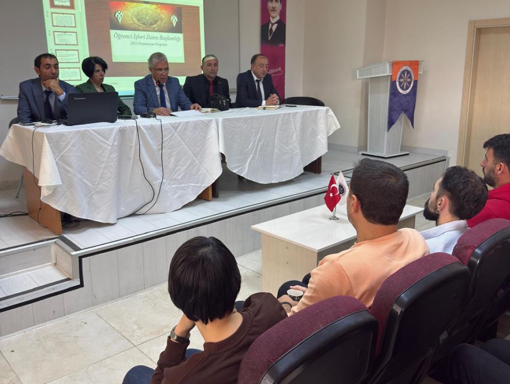 Göle Nihat Delibalta MYO’da Oryantasyon Eğitimi Programı Yapıldı