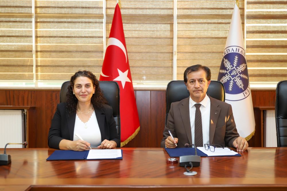 Üniversitemiz ile İş Bankası Arasında Maaş Promosyon Protokolü İmzalandı