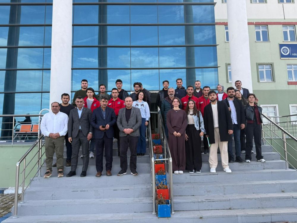 Meslek Yüksekokulumuzda “Kariyer Günleri Başlıyor” Semineri Düzenlendi