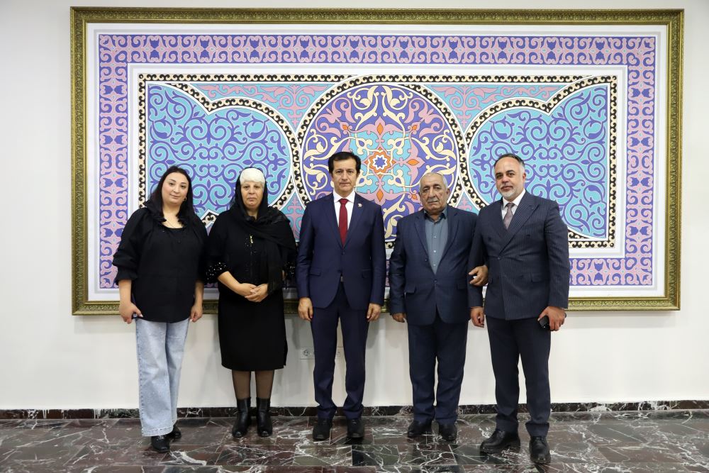 Azerbaycanlı Şehidimiz Mustafa Kerimov’un Ailesinden Rektörümüze Ziyaret