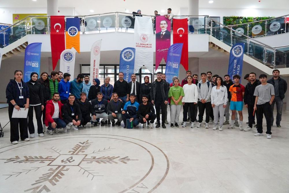 ARÜ’de Masa Tenisi Turnuvası Tamamlandı