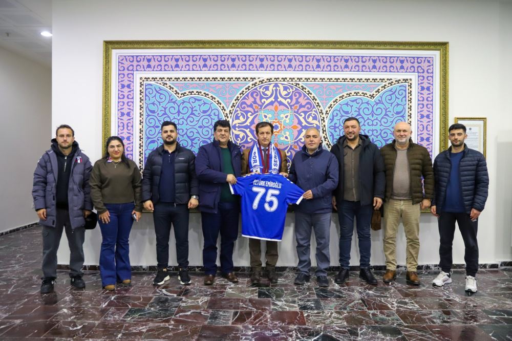 Serhat Ardahan Spor Kulübü Başkanı ve Yönetiminden Rektörümüze Ziyaret