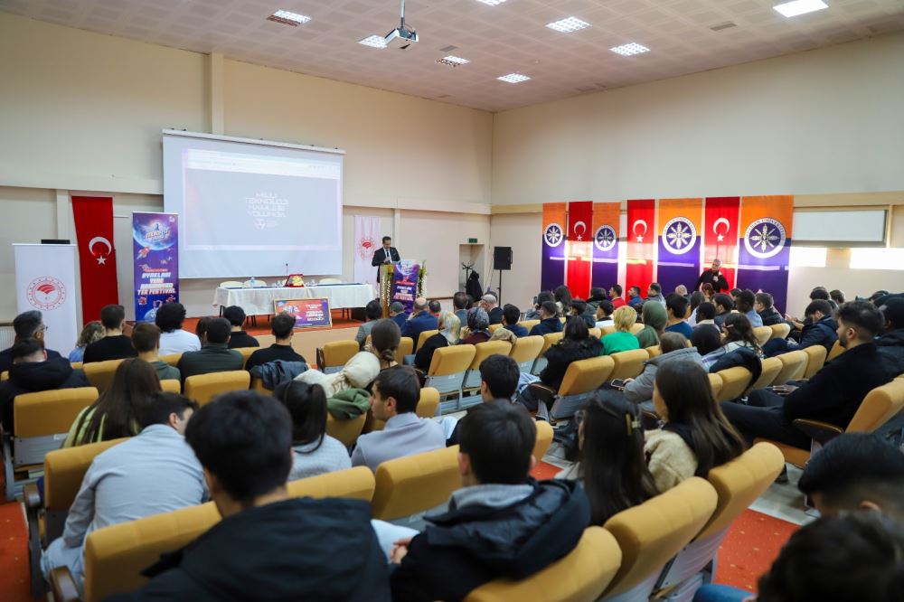 Üniversitemiz Ev Sahipliğinde “Teknofest Türkiye Şampiyonluğu Tecrübe Paylaşımı” Programı Gerçekleştirildi