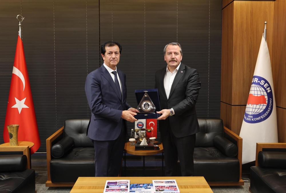 Rektörümüz Prof. Dr. Öztürk Emiroğlu’ndan Memur-Sen ve Türk-İş’e İstişare Ziyareti