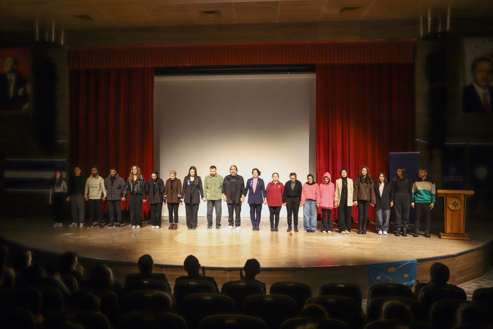 “Çocuklar Tiyatro ile Afete Hazırlanıyor” Projesi Kapsamında Tiyatro Etkinliği Düzenlendi