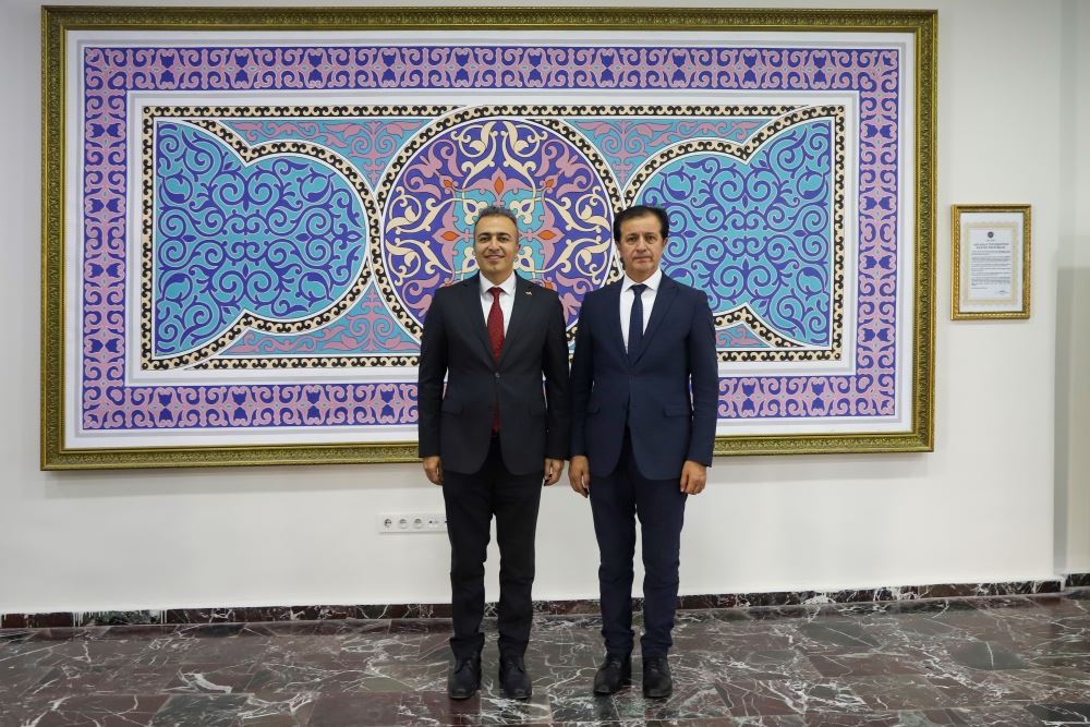 Vali Hayrettin Çiçek’ten Rektörümüze Veda Ziyareti