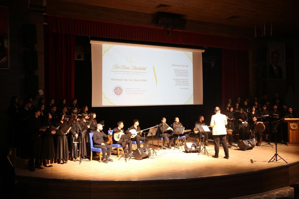 Üniversitemiz Türk Müziği Bölümü Tarafından Düzenlenen 'Bir Dem Hasbihâl' Tasavvuf Musikisi Konseri İzleyicilerle Buluştu