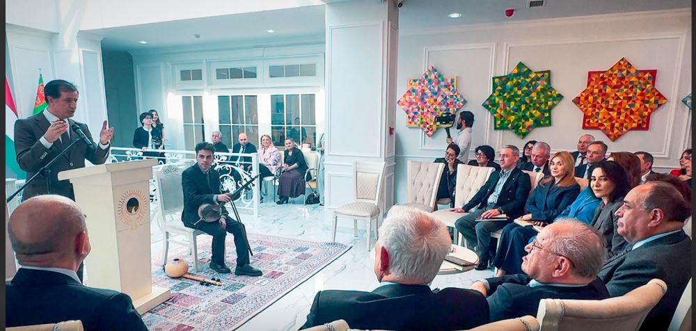 Rektörümüz Prof. Dr. Öztürk Emiroğlu, Bakü’de Düzenlenen Büyükelçi Vilayet Guliyev’in "Polşa-Litva Tatarları Azerbaycan’da" Kitabının Tanıtım Toplantısına Katıldı