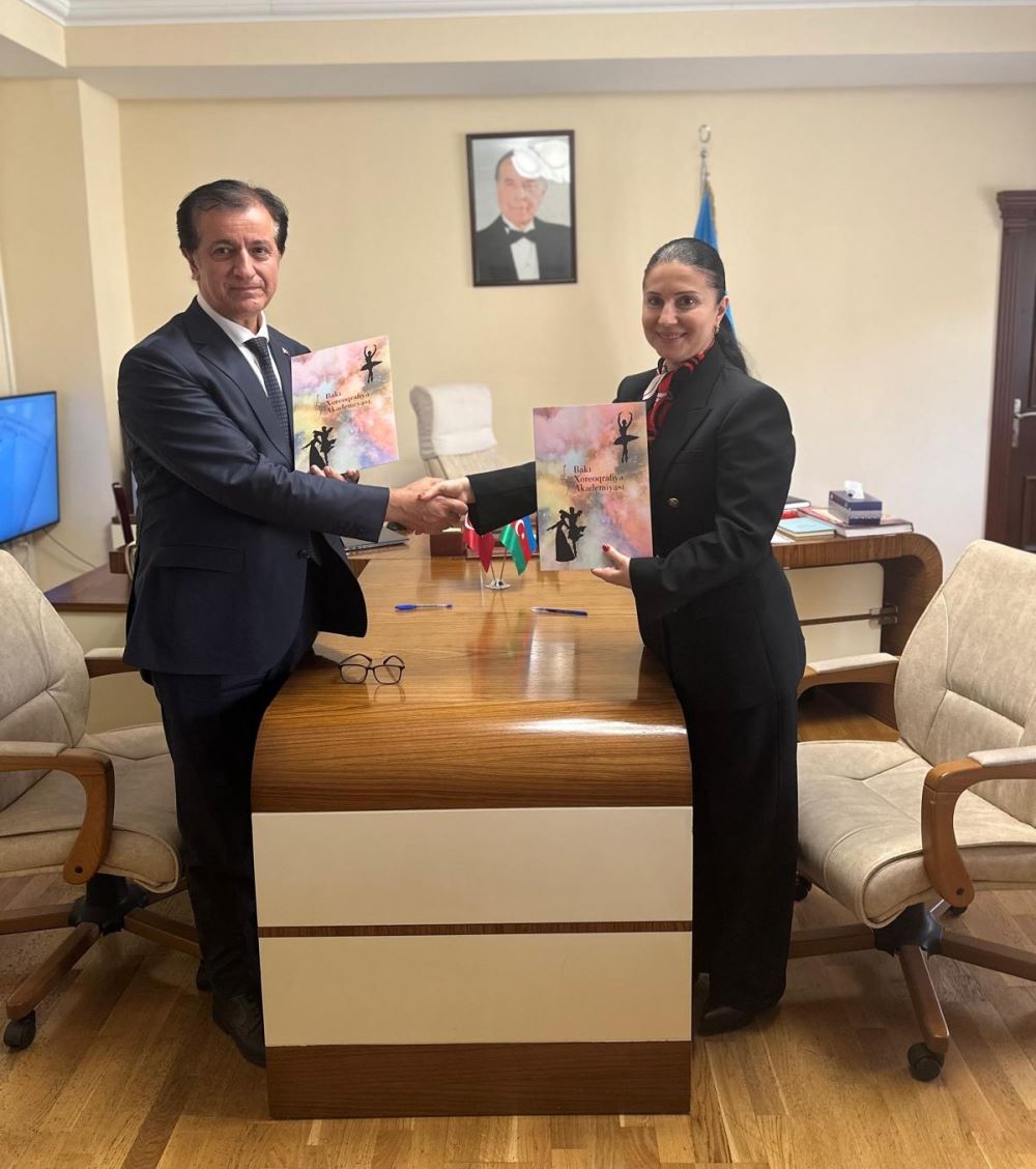 Üniversitemiz ile Bakü Koreografi Akademisi Arasında İş Birliği Protokolü İmzalandı