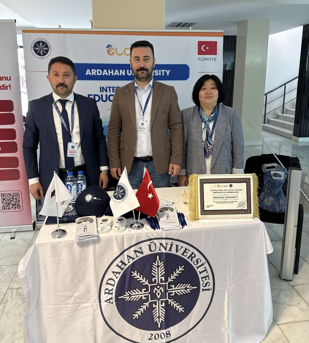 Üniversitemiz Azerbaycan’daki Uluslararası Eğitim Fuarında Tanıtıldı