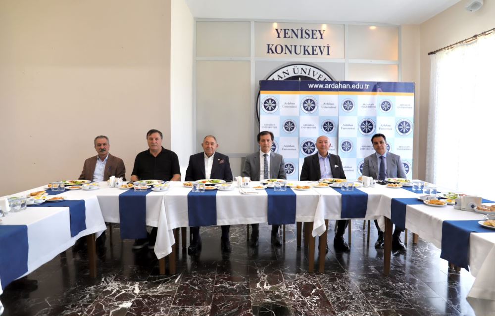 ARÜ Kalkındırma Vakfının 13. Olağan Toplantısı Gerçekleştirildi
